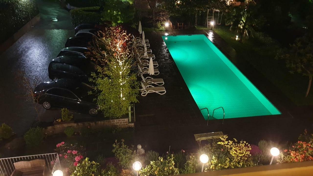 Hotel Tiffany ميرانو المظهر الخارجي الصورة